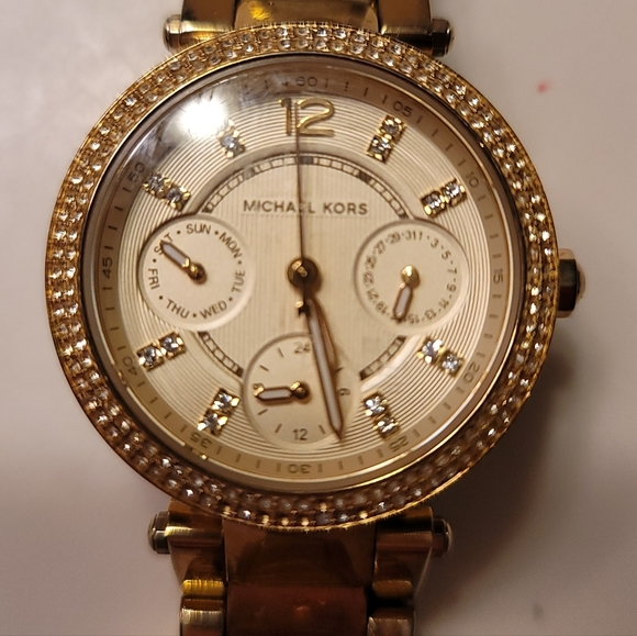 Women's MK watch - Picture 8 of 12